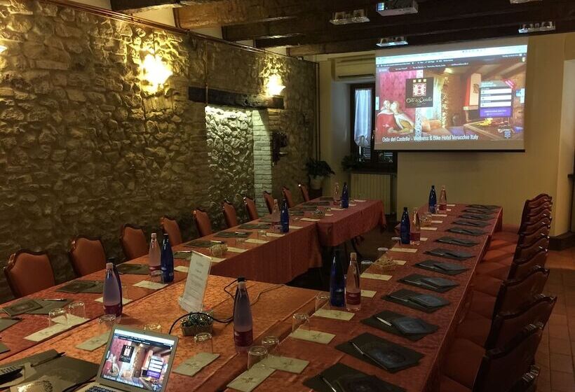 فندق Oste Del Castello Wellness & Bike