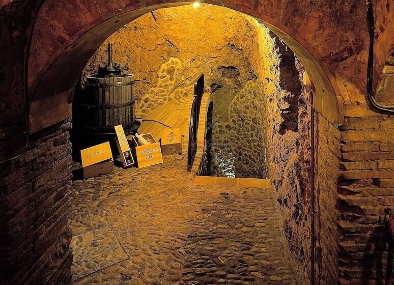 ホテル Oste Del Castello Wellness & Bike