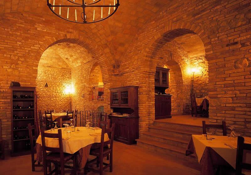 ホテル Oste Del Castello Wellness & Bike