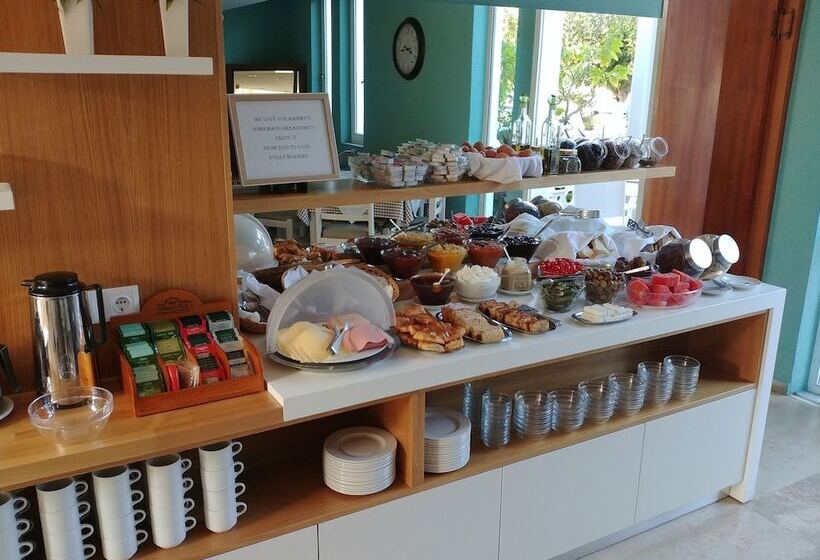 בית מלון כפרי Peli