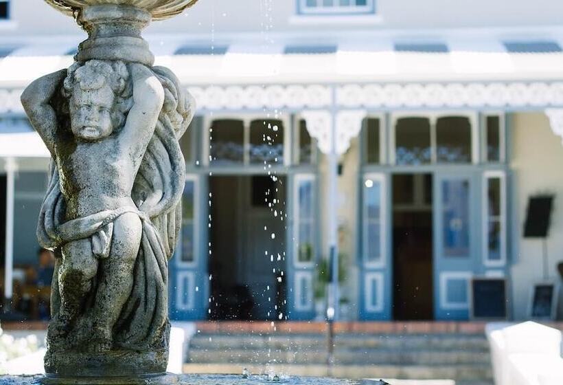 Pontac Manor Hotel & Restaurant