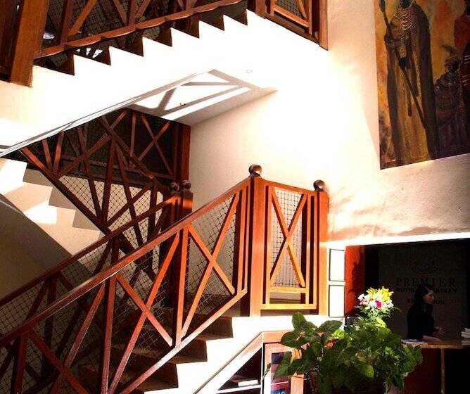 בית מלון כפרי Premier Splendid Inn Port Edward