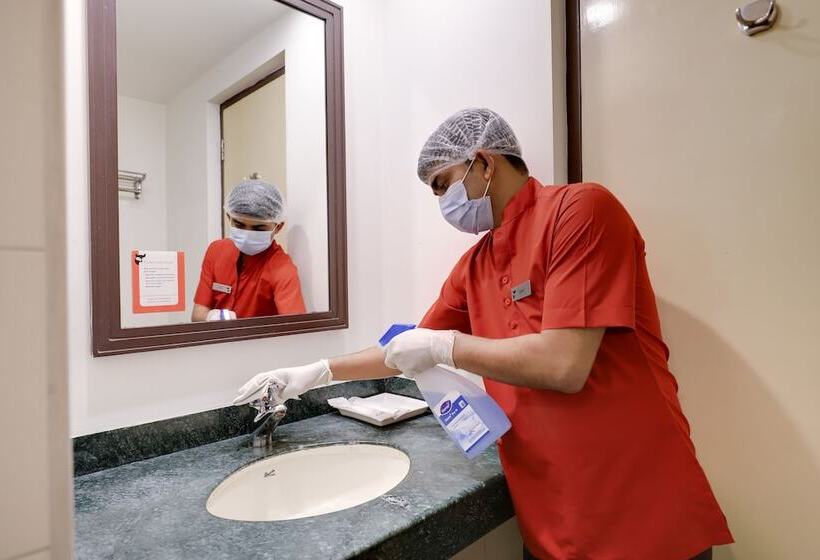 Red Fox By Lemon Tree Hotels, East Delhi