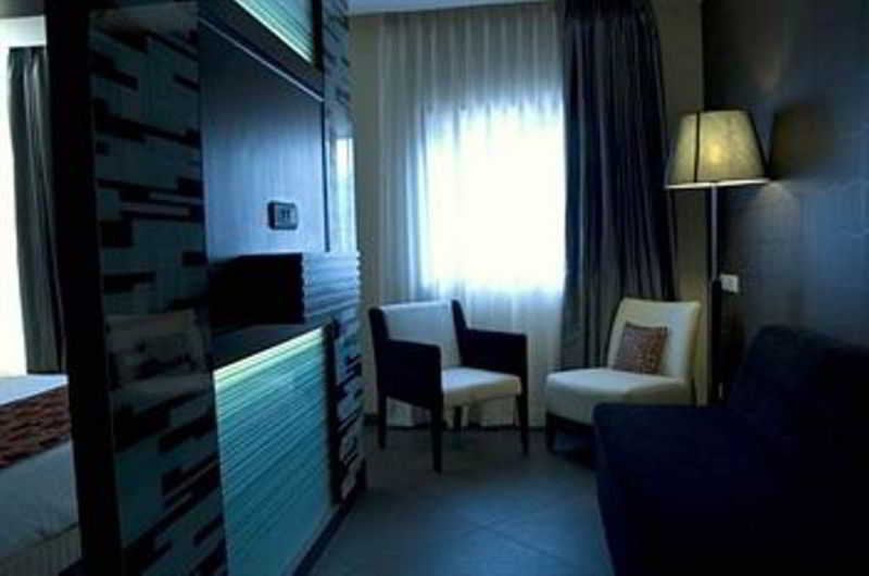 هتل Salida Del Sol