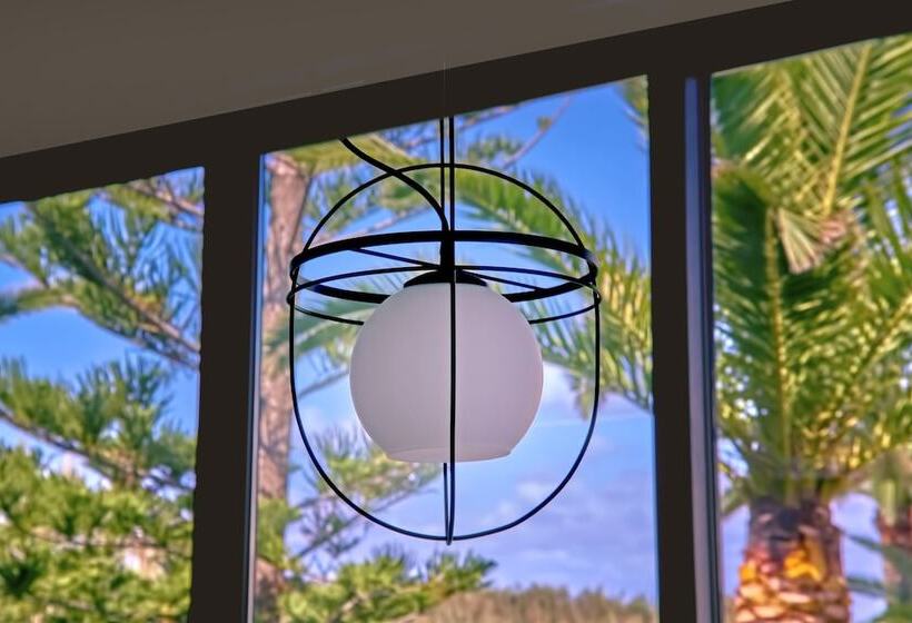 Silver Beach Hotel & Apartments