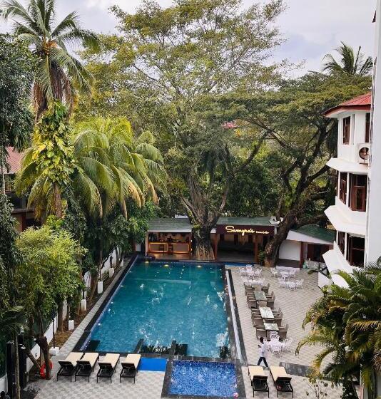 ホテル Silver Sand Sentinel