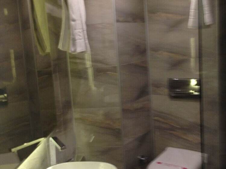 هتل The Constantine