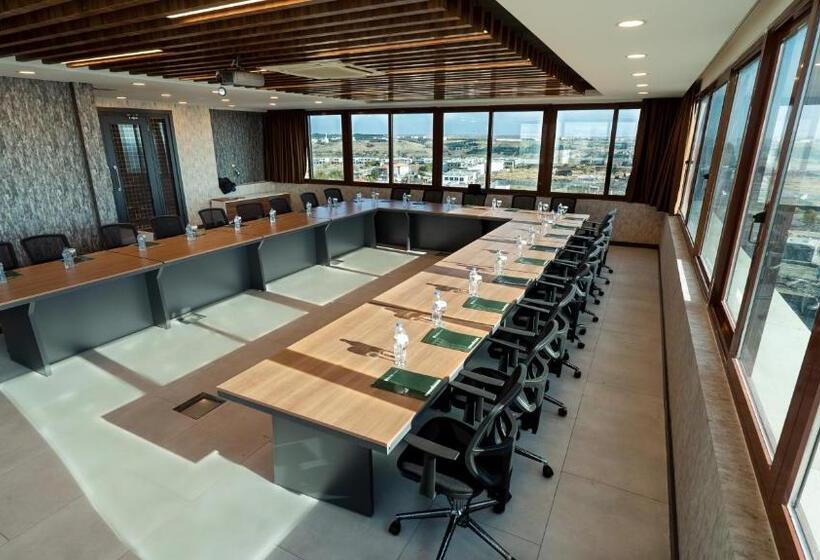 Отель The Green Park  Diyarbakir