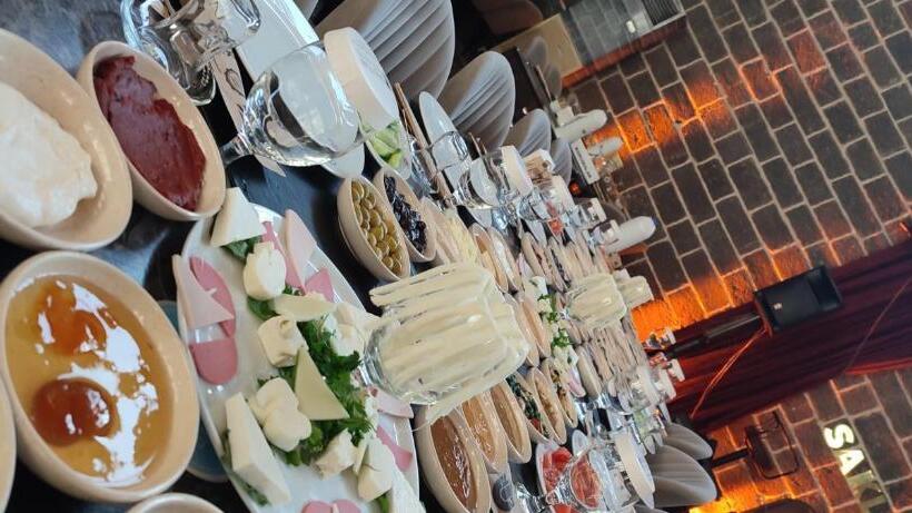 Отель The Green Park  Diyarbakir