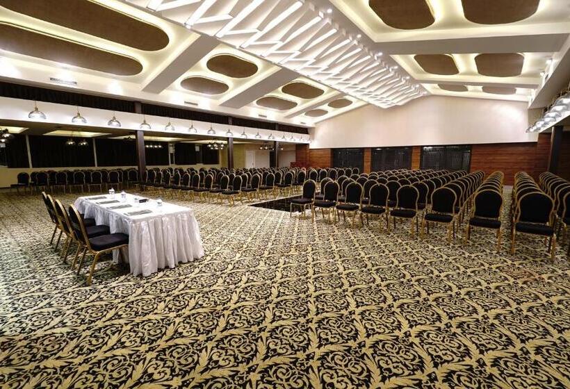 Отель The Green Park  Diyarbakir