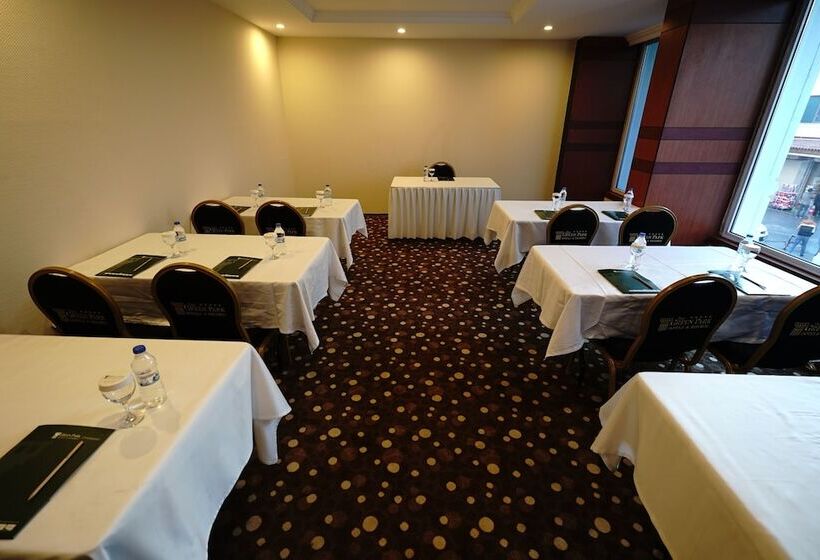 Отель The Green Park  Diyarbakir