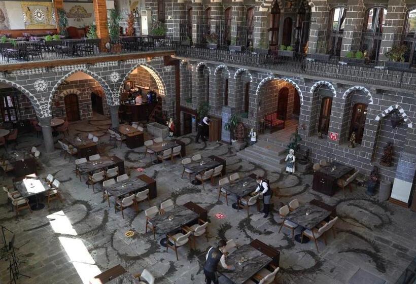 Отель The Green Park  Diyarbakir