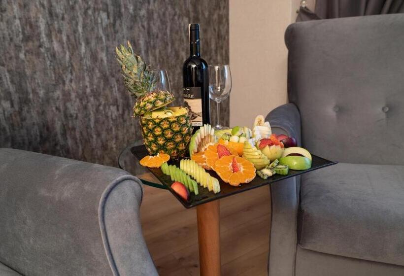 Отель The Green Park  Diyarbakir