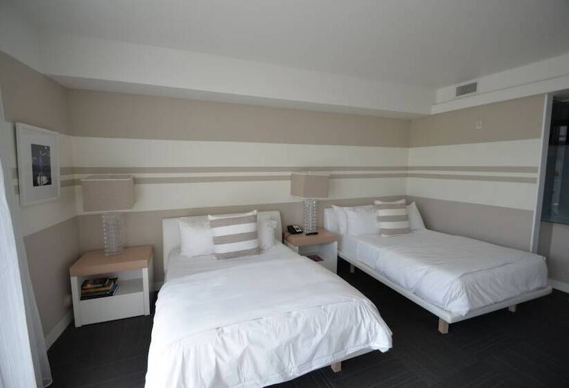 Отель The Local House