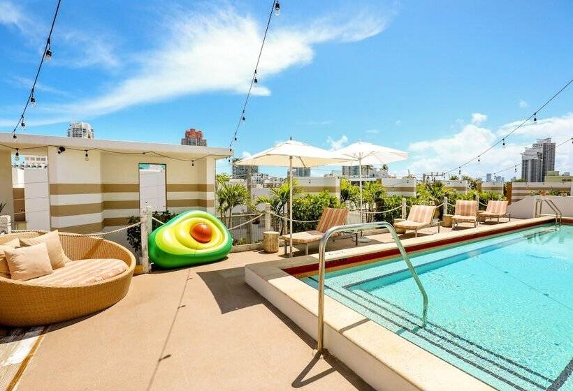 Отель The Local House