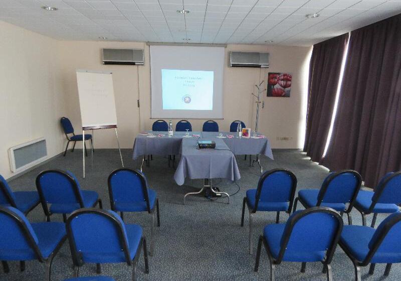 فندق The Originals City, Hôtel Le Forum, Strasbourg Nord