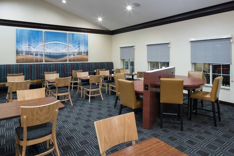 فندق Towneplace Suites Fort Worth Downtown