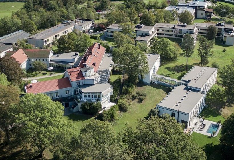 فندق Villa Lovik