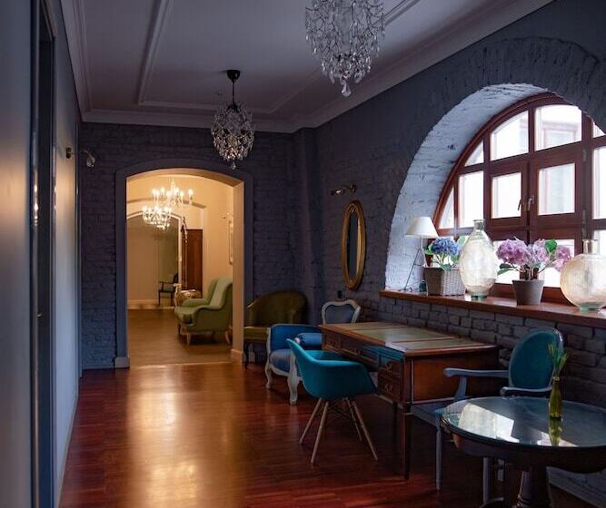 هتل Vintage Boutique