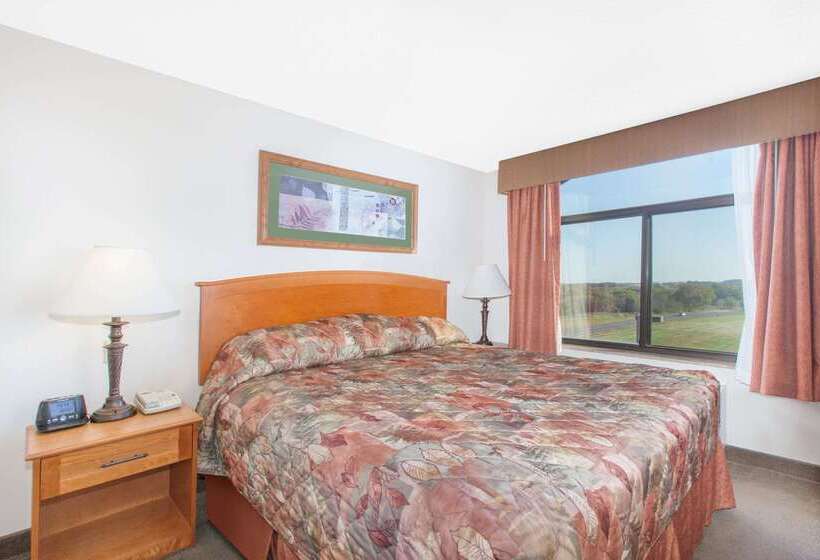 Отель Wingate By Wyndham Bentonville