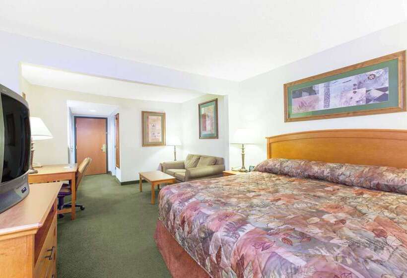 Отель Wingate By Wyndham Bentonville