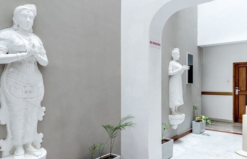 Zip By Spree Hotels Mangala International