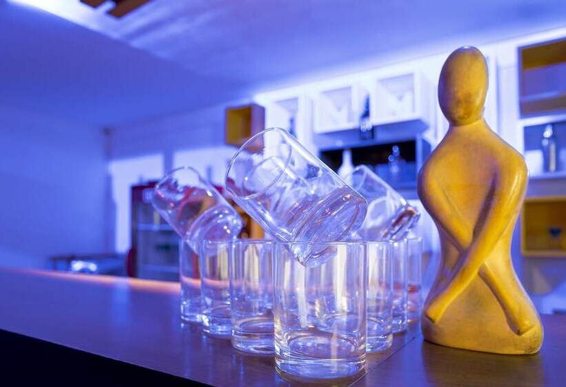 Zip By Spree Hotels Mangala International