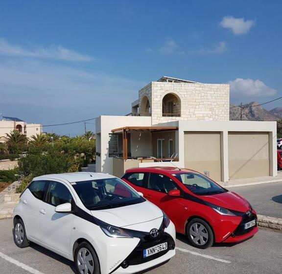 Kavos Hotel & Suites