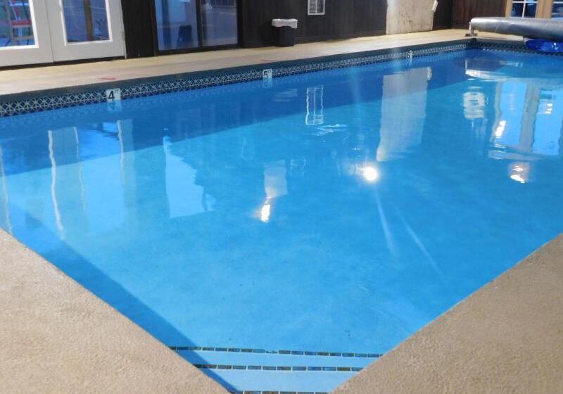 Мотель Packwood Inn