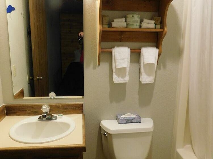 Мотель Packwood Inn