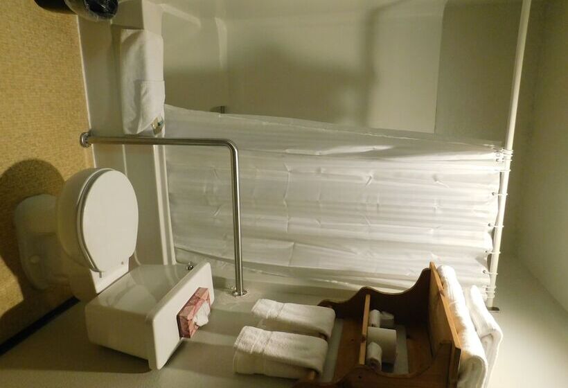 Мотель Packwood Inn