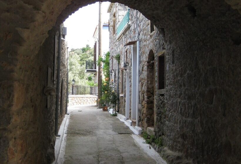 Traditional Hotel Ianthe