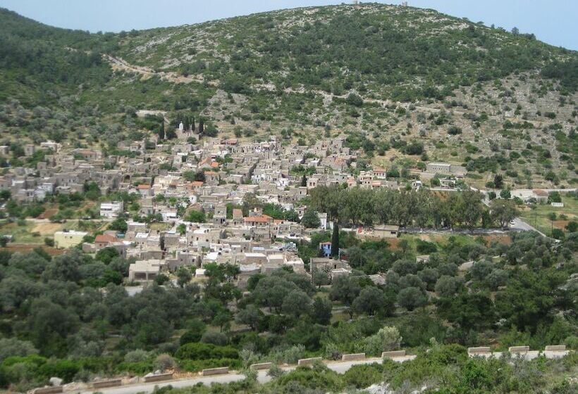 Traditional Hotel Ianthe