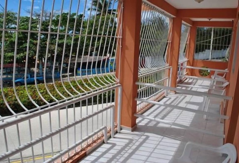 Aparta Hotel Vista Tropical