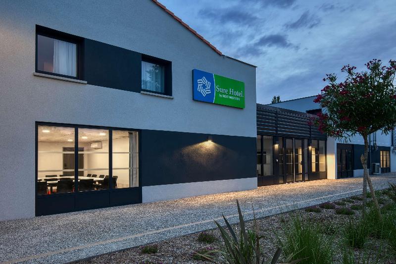 Sure Hotel By Best Western Les Portes De Montauban