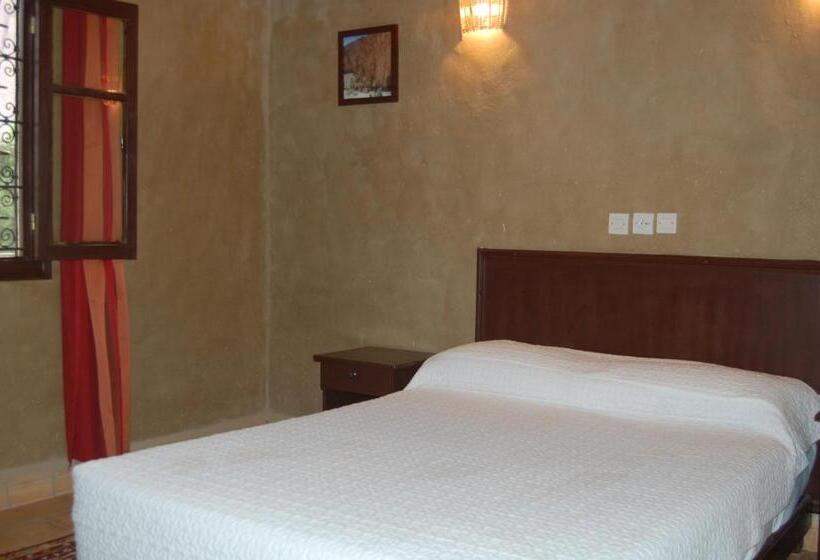 הוסטל Auberge Amellagou