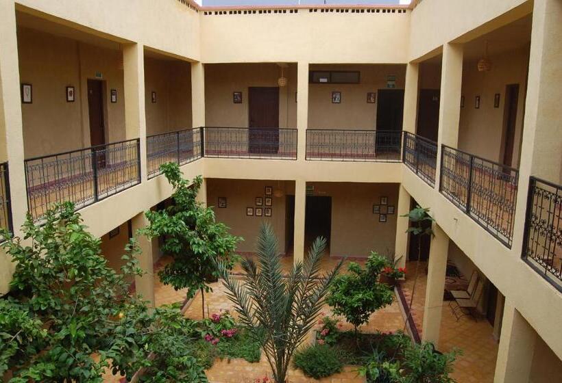 הוסטל Auberge Amellagou