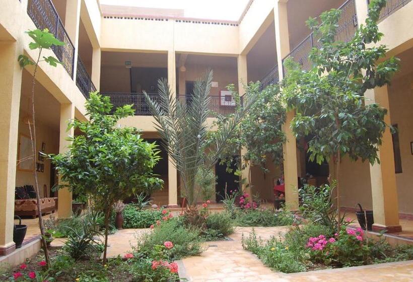 הוסטל Auberge Amellagou