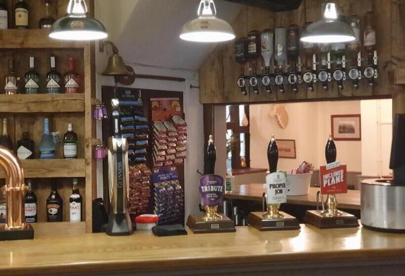 호스텔 The George At Ashley