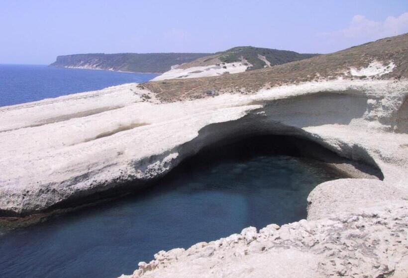 تختخواب و صبحانه Andrea E Valentina