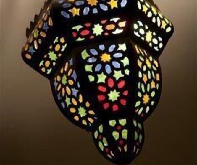 تختخواب و صبحانه Dar Kamalchaoui