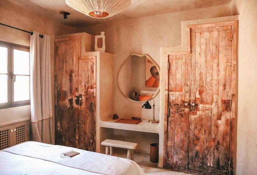 تختخواب و صبحانه Le Jardin Des Douars