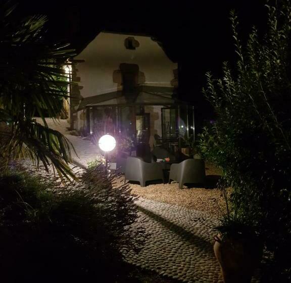 צימר Les Hôtes Du Lac, Chambres Et Tables D Hôtes