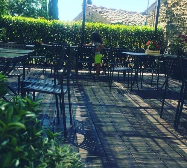 تختخواب و صبحانه Locanda Di Santantimo