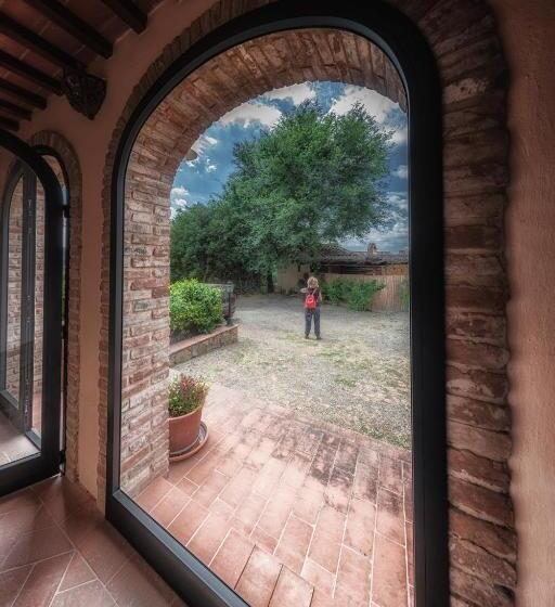 تختخواب و صبحانه Locanda Di Santantimo