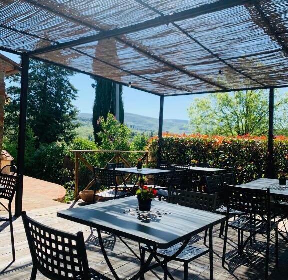 تختخواب و صبحانه Locanda Di Santantimo