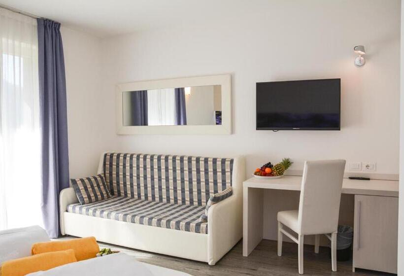 مبيت وإفطار Maso Agritur Santa Lucia