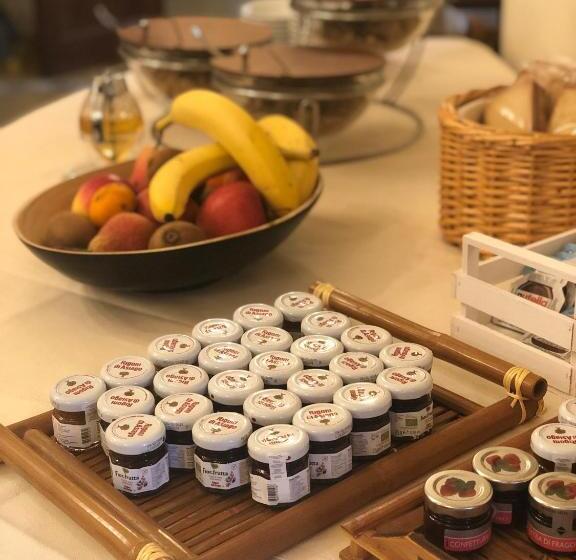 تختخواب و صبحانه Poggio Degli Olivi