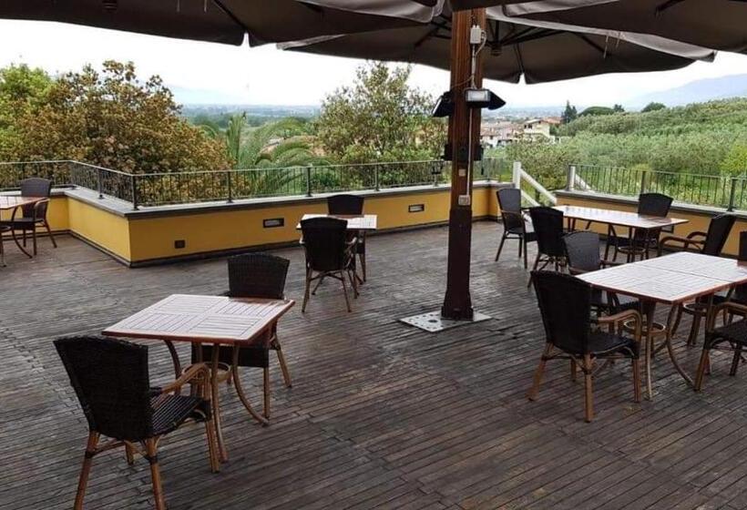 تختخواب و صبحانه Poggio Degli Olivi