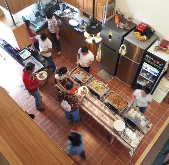 민박 Villa Del Carmen Haven Bohol